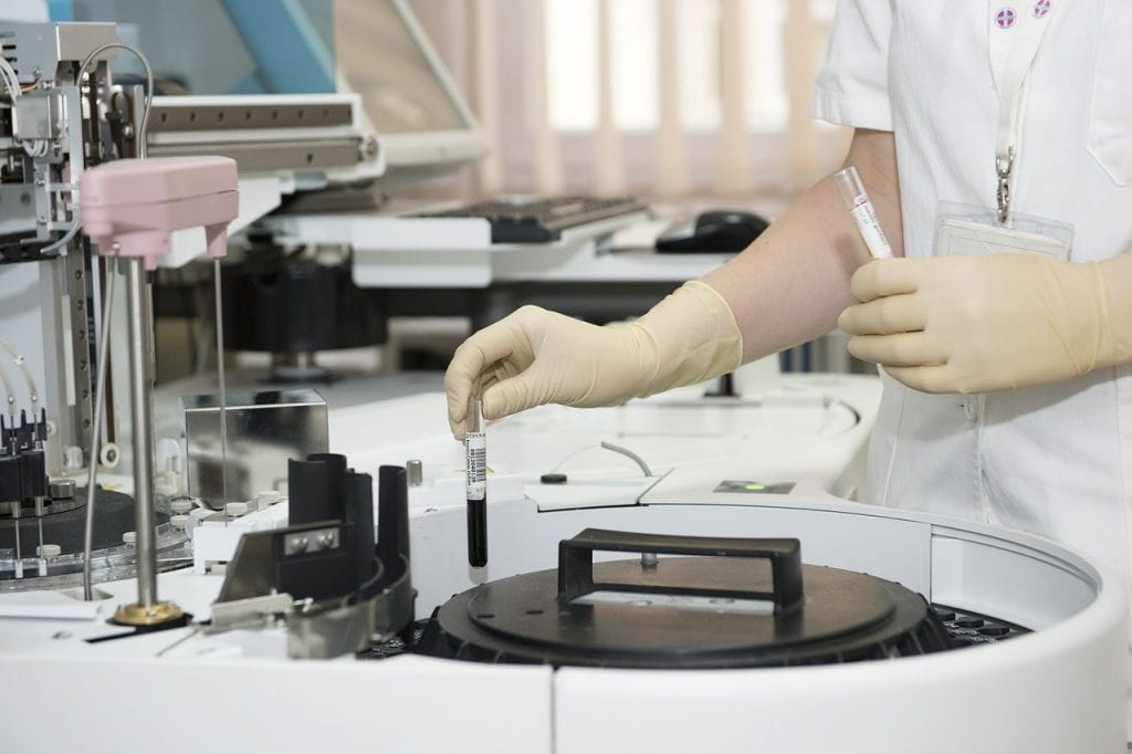 Modern Laboratories Software Tools