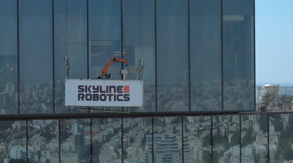 Ozmo Window-Cleaning Robot In New York 