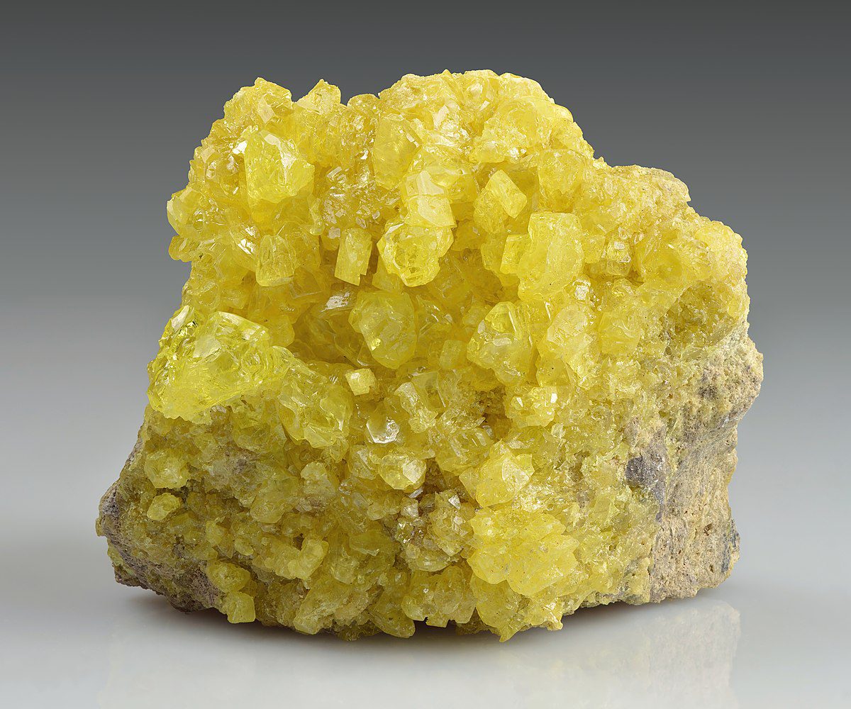 Solid Sulfur