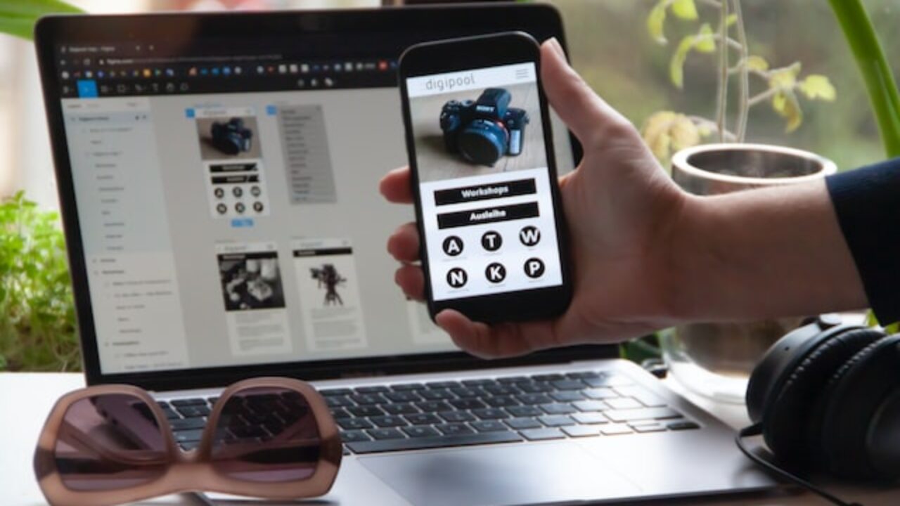 A Comprehensive Guide to Choose from the Top 10 Mobile App Development  Companies in 2023