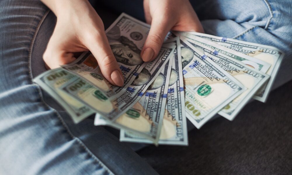 Personal Loan: Where to get them in Singapore and the benefits - Vimarsana News