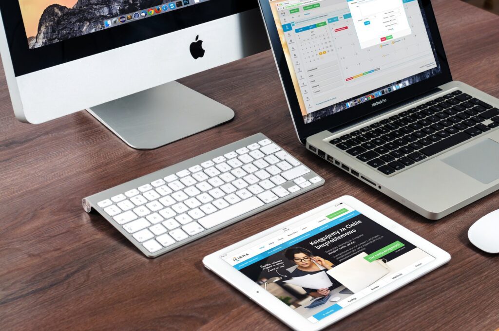 Differences Between Mobile and Full-Size Websites