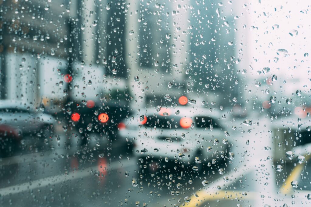 How Does The Weather Station Device Help To Get Accurate Weather Data?