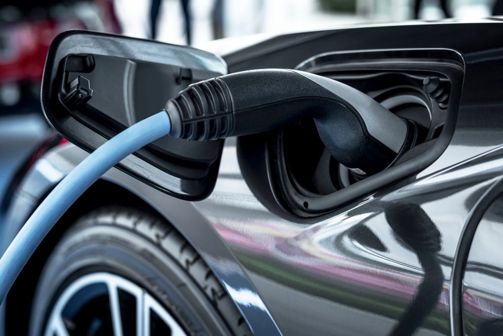 The Future is Hydrogen: Debunking the Top 5 Myths about Electric Cars