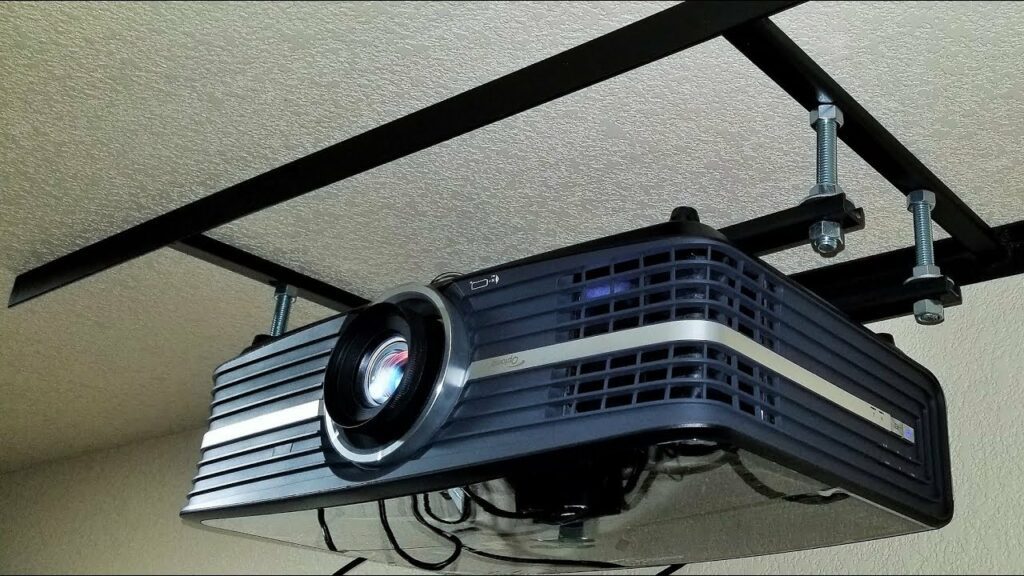 Projector Screen