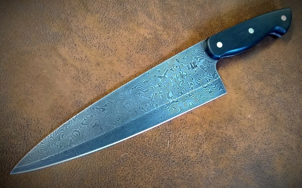 Raindrop Damascus knives vs. Ordinary knives