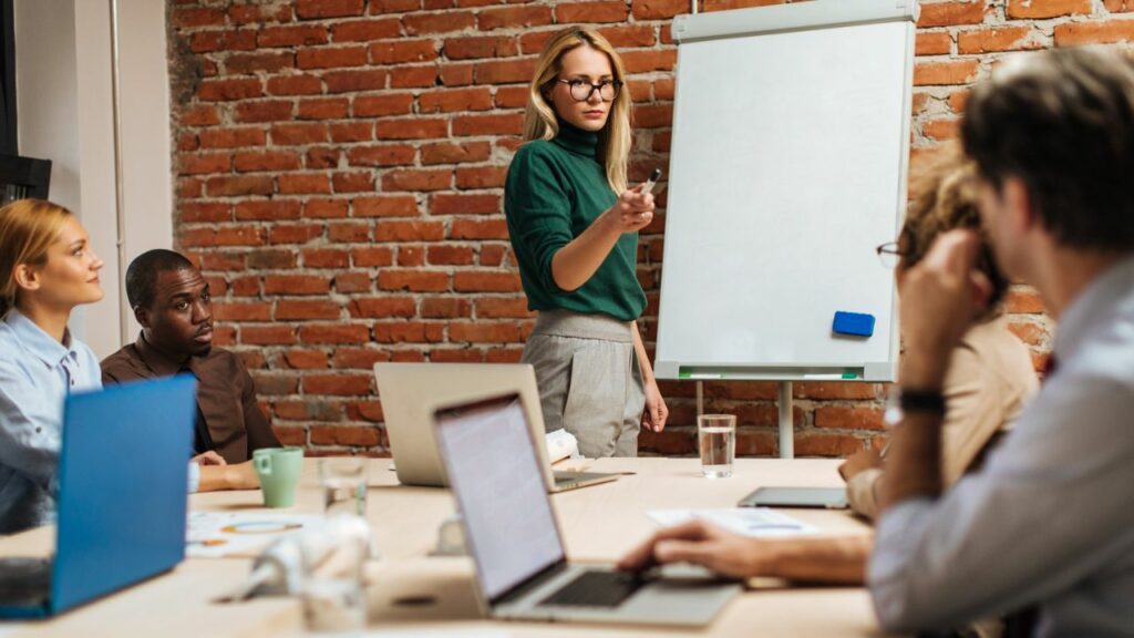 newchip accelerator-reviews shares 5 qualities investors look for in a successful startup
