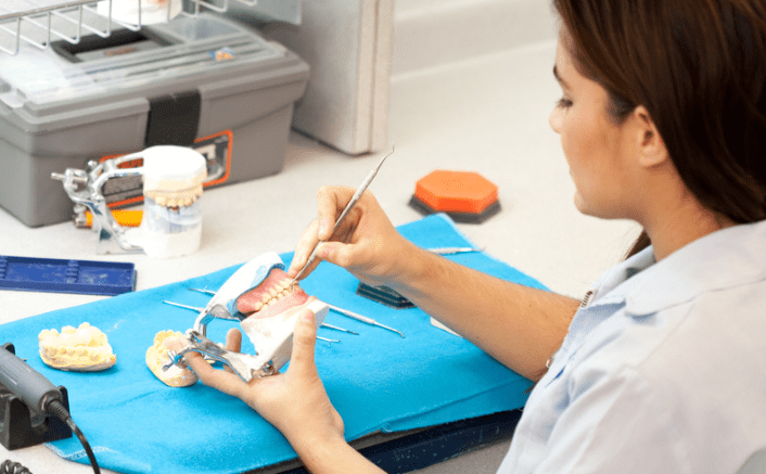 Achieve Perfection: The Role of Precision and Quality in Dental Lab Services