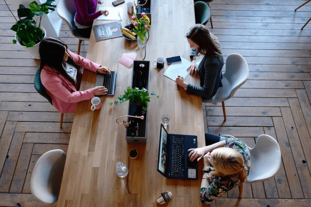 How To Make An Office Team Work