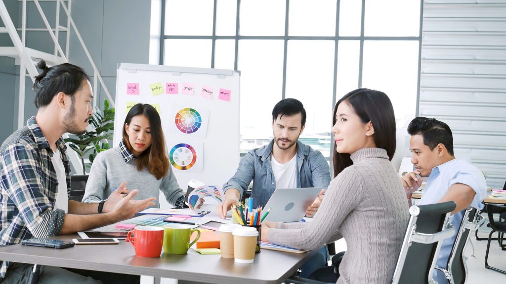 Unleashing Business Growth:The Benefits of Hiring a Marketing Agency