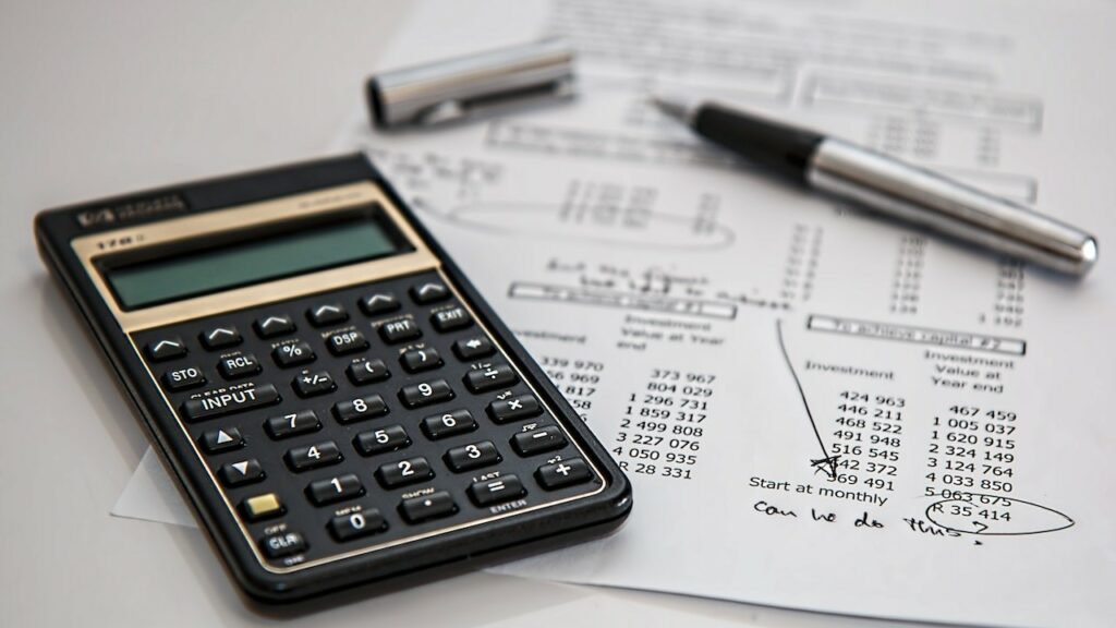 Mastering Your Finances: A Comprehensive Guide to Budgeting, Saving & Investing