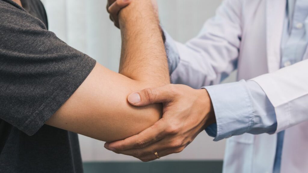 Dr. Brian Cable Discusses Common Causes of Elbow Injury