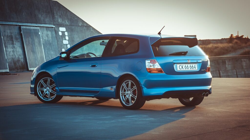 The Top 5 Reasons Why You Should Buy a Honda Car