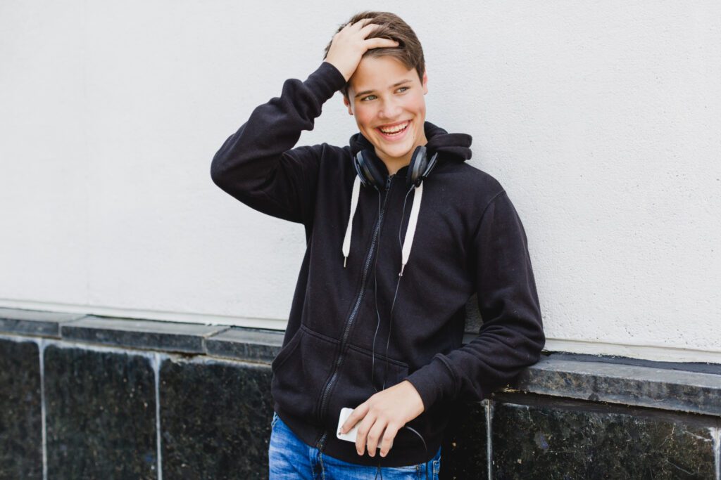 Exploring Men's Hoodie Designs: From Classic Comfort to Urban Streetwear and Elevated Elegance