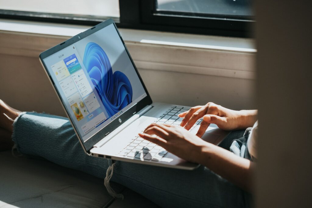 Unleashing the Power of Windows 10 and Windows 11: A New Era of Productivity and Innovation in the United Arab Emirates