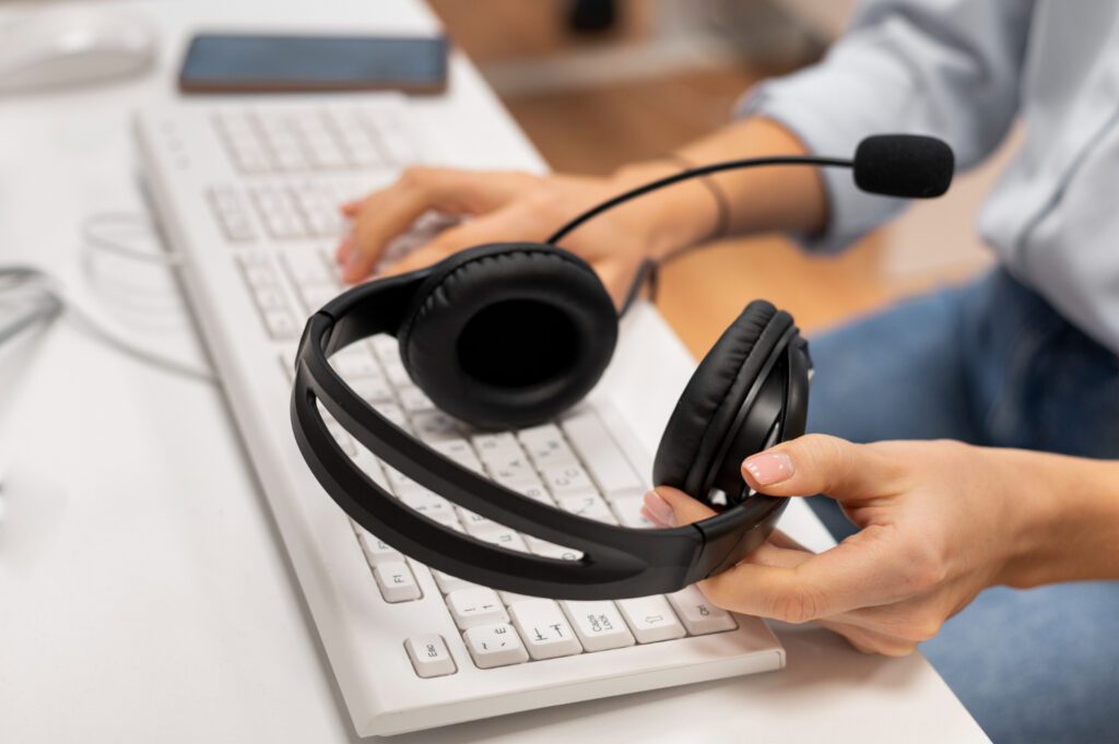 What To Look for in Your Next Customer Support Tool: Expert Guide