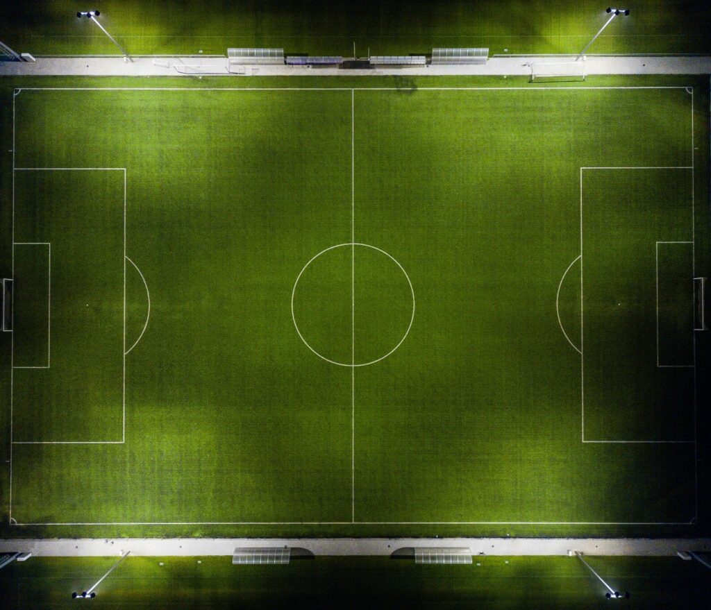 Futbol Libre vs. Paid Streaming Services
