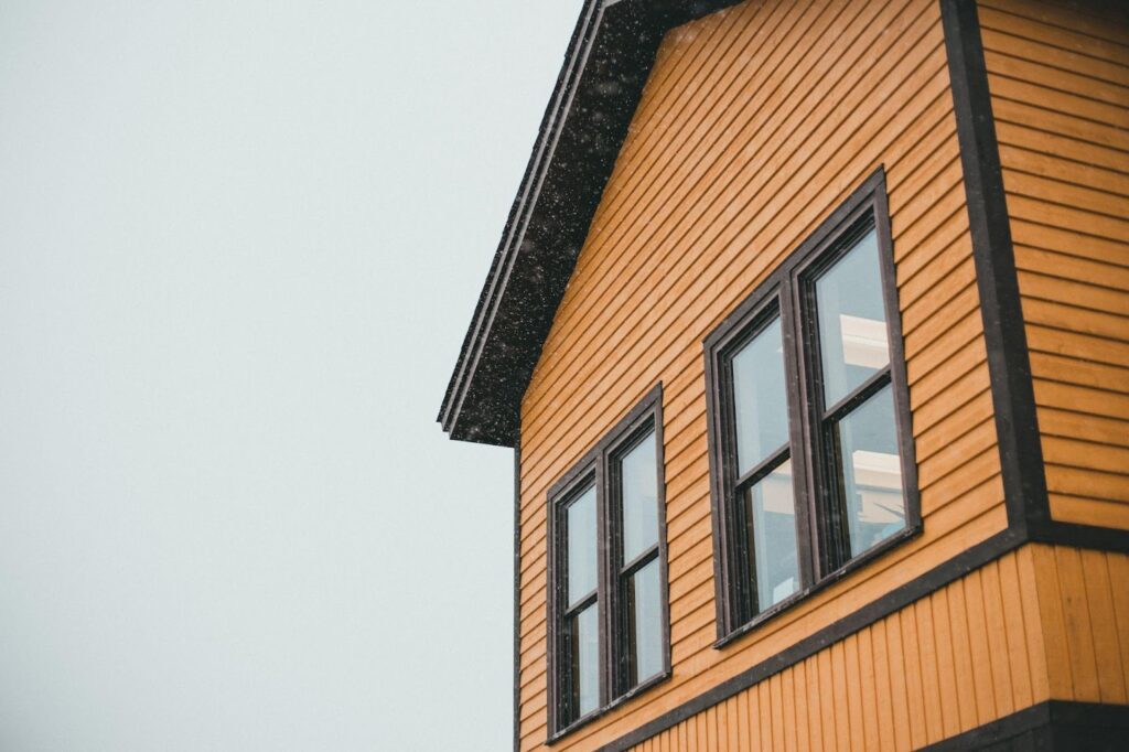 Choosing the right siding for your home, durability, aesthetics, and functionality