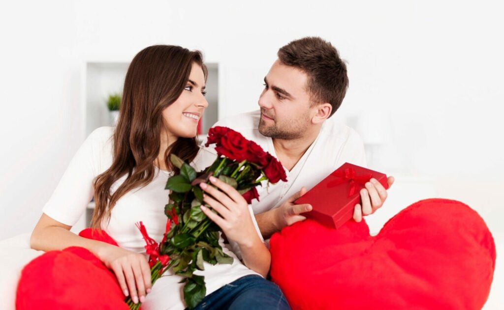 Expressing Endless Love: The Ultimate Guide to 20 Personalized Valentine's Day Gifts for Your Wife in India