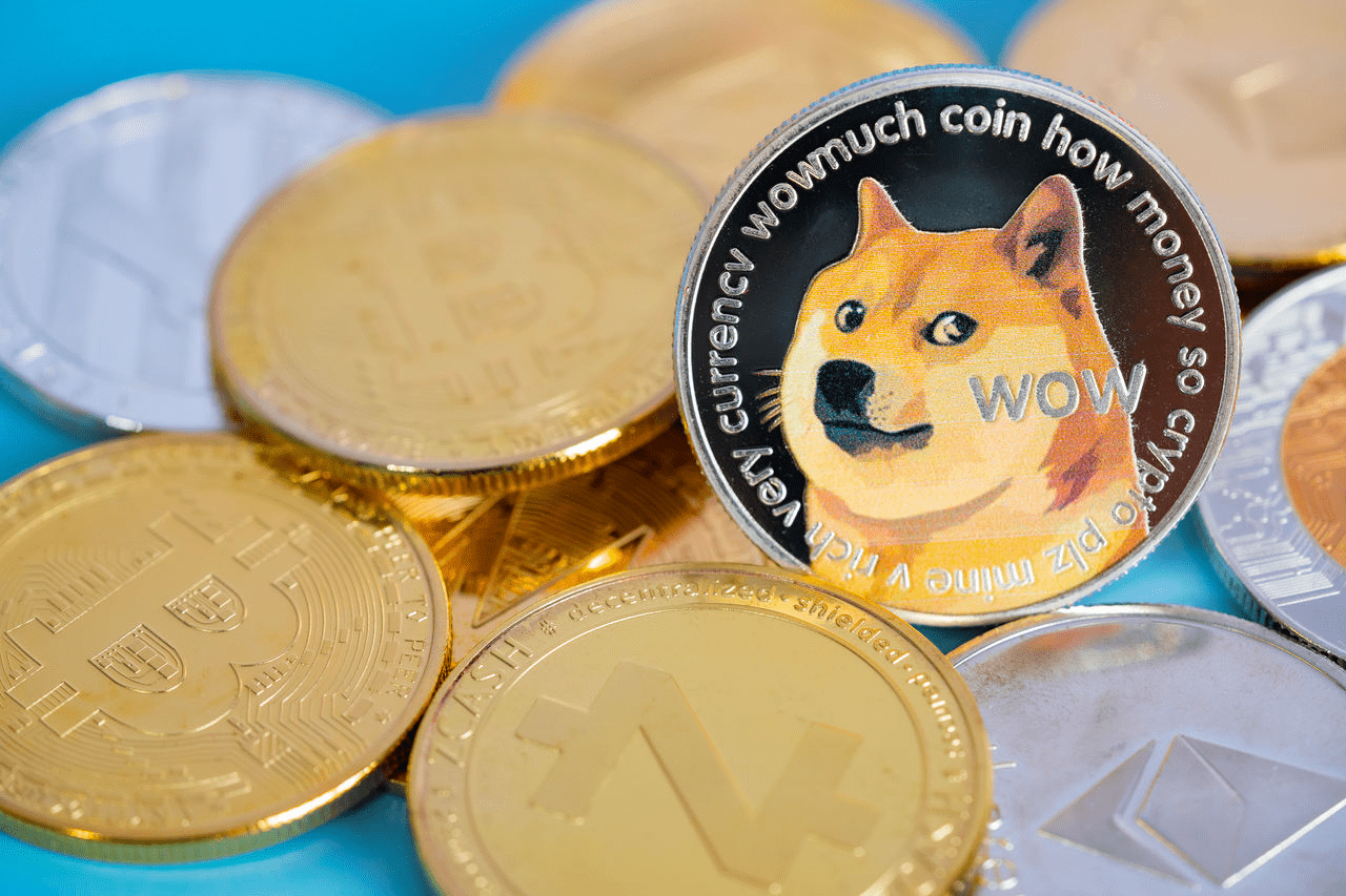 Skeptics See Dogecoin (DOGE) And Shiba Inu (SHIB) Plummeting After Deestream (DST) Launch As Presale Continues To Excite