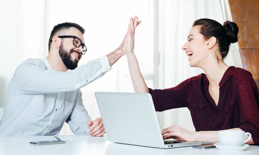 Review of Top 5 Life Coaches in The World TechBullion