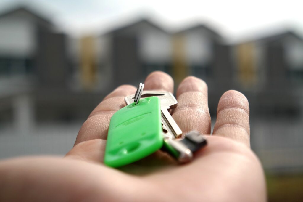 Tips for Becoming a Mortgage Adviser: Essential Advice for Aspiring Professionals