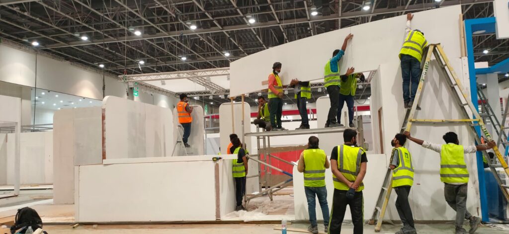 Evaluate your exhibition stand contractor tips for effectiveness