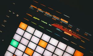 AI Music Trends: How Artificial Intelligence Is Reshaping the Music Industry