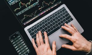 technology cryptocurrency bitcoin