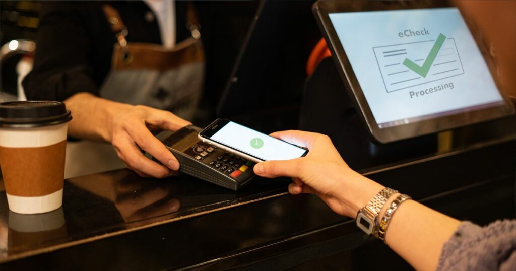Pay Your Restaurant Stakeholders Efficiently with Online Check Mailing Services