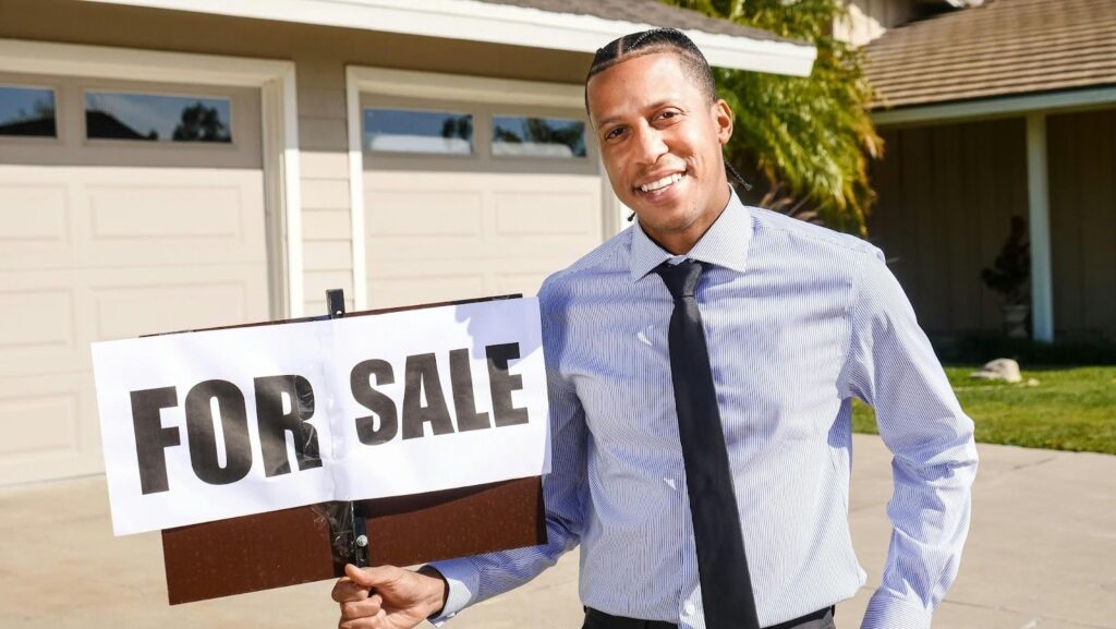 How Cash Buyers Are Your Solution in 2025