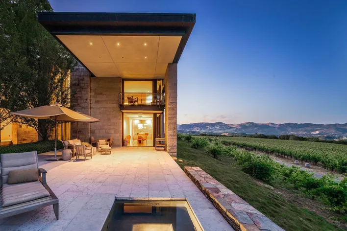 estate homes