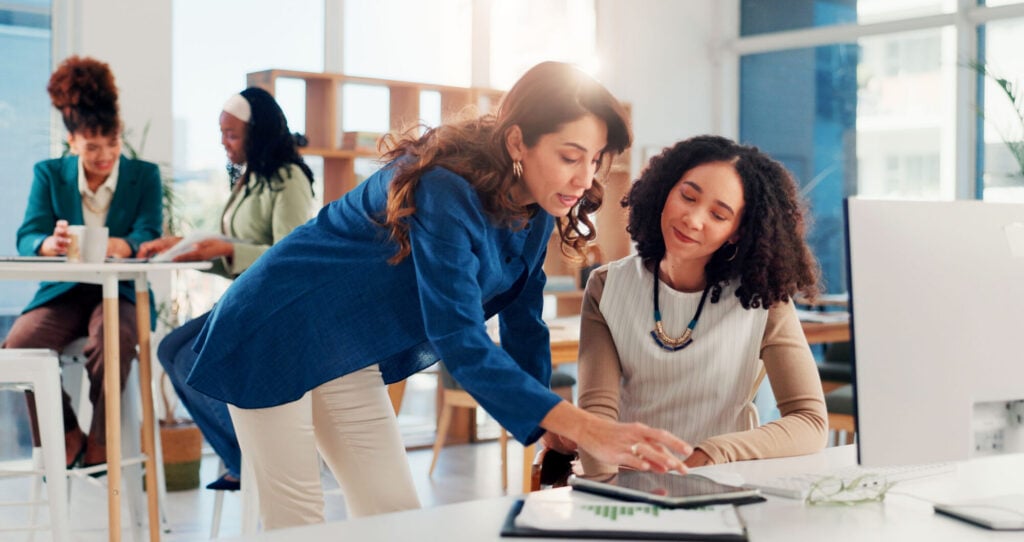 13 Tools To Win National Intern Day (and Your Manager’s Praise)