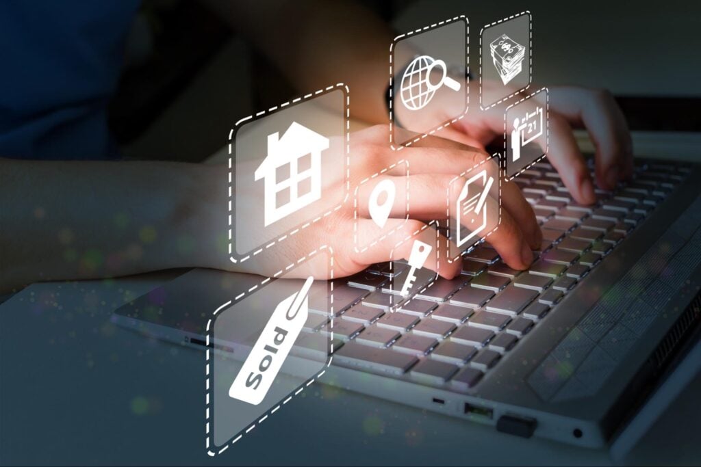 Optimize commercial property management with software that streamlines maintenance, tenant communication, finances, and boosts efficiency in the USA.