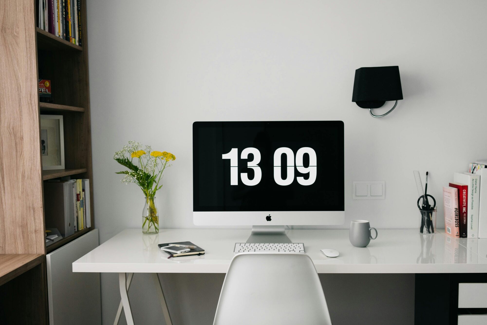 Unconventional Time Management Hacks: Startup Founders Share Their Secrets