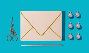 A smart email signature