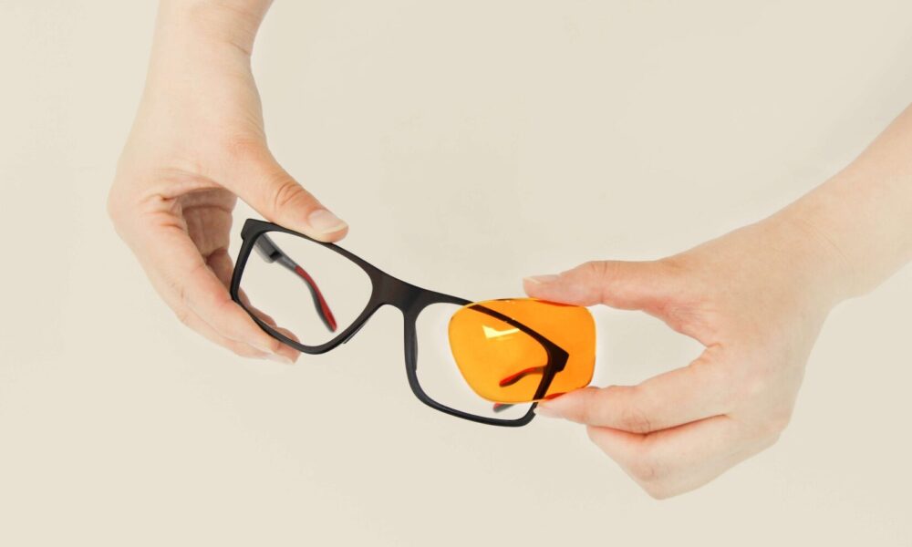 Tinted Glasses vs. Tinted Prescription Glasses: Why Customization Is Key