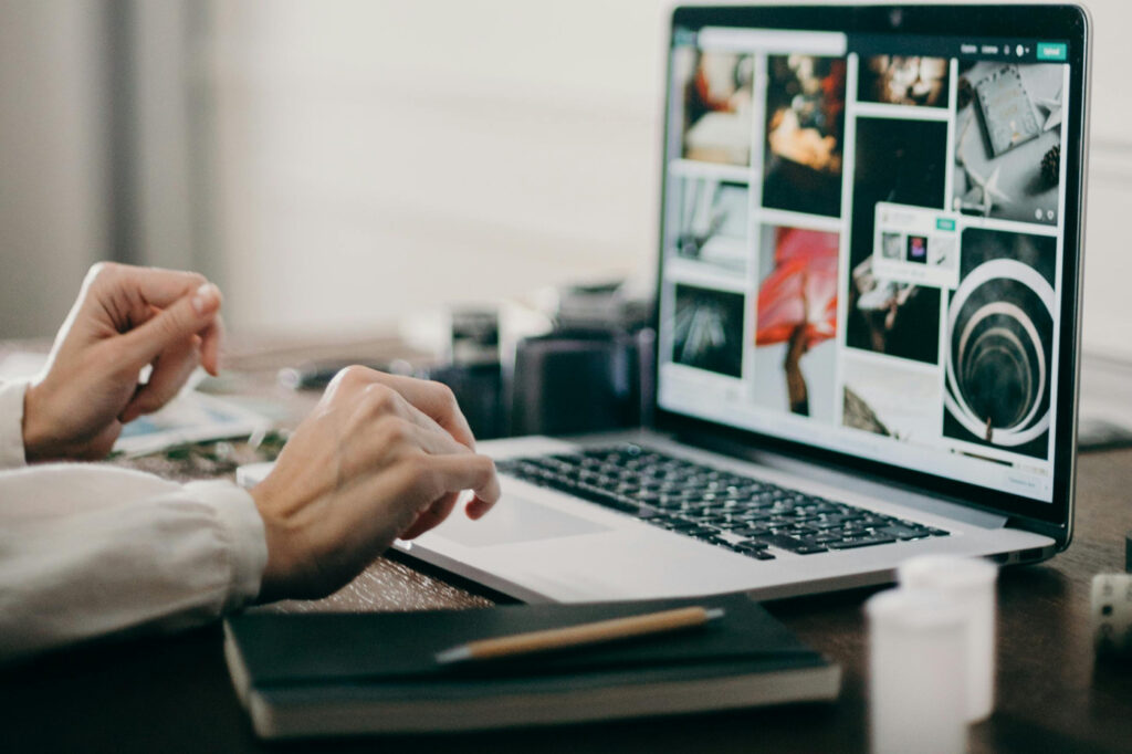 Choosing Between a .com, .io, and .ai Domain For Your Startup: Here is What You Need to Know