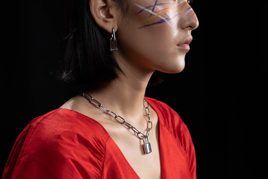 Love and Promise Symbolizes Lasting Bonds Jewelry