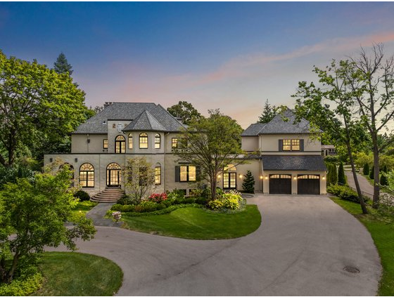 Former Amazon Executive Lists Historic Wilcox Estate Home