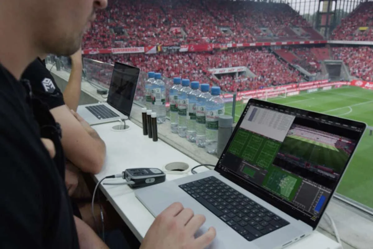 Real-Time Data Is Changing the Digital Football