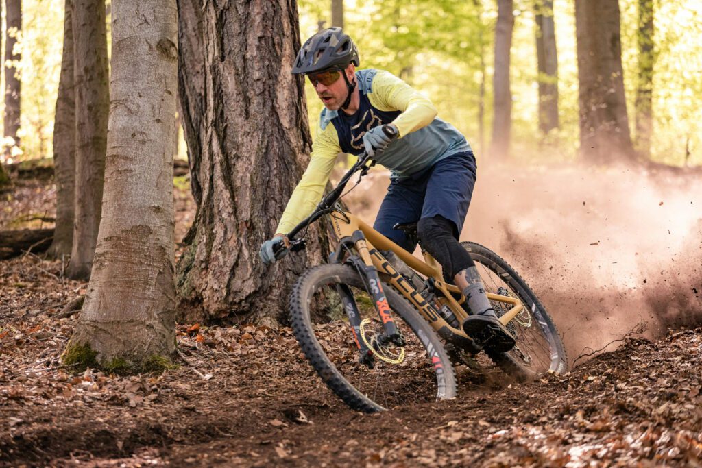 Oakley’s New Rival? BleeqUp Ranger Introduces AI-Driven Sports Glasses at IFA 2025