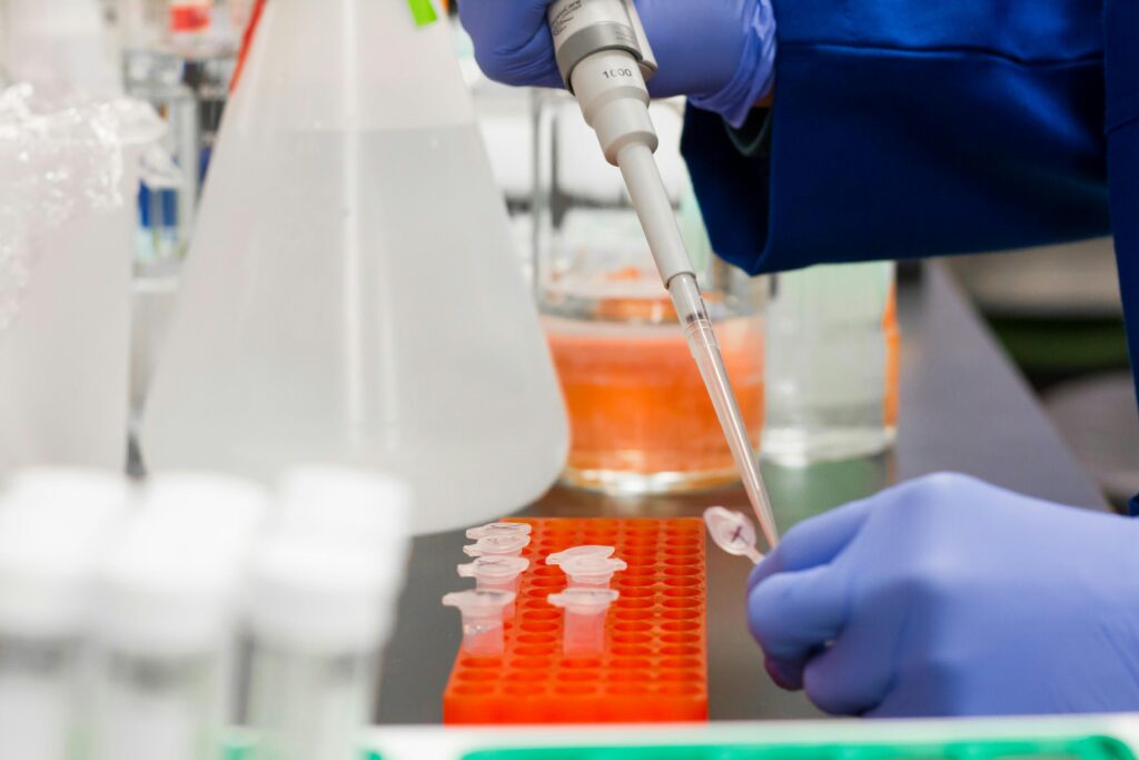 digitalize laboratories process
