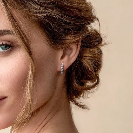 Jeulia brings timeless elegance to your wardrobe with Everyday