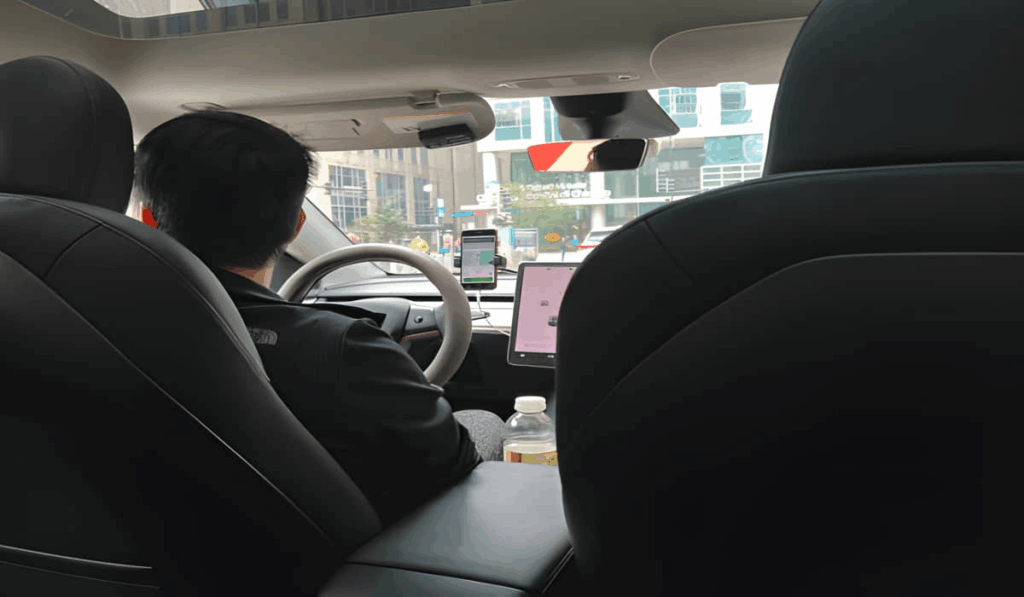 Car Pooling from Dubai to Abu Dhabi