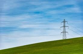 A Global Playbook: How the US, UK, and Australia Regulate Overhead and Underground Service Connections