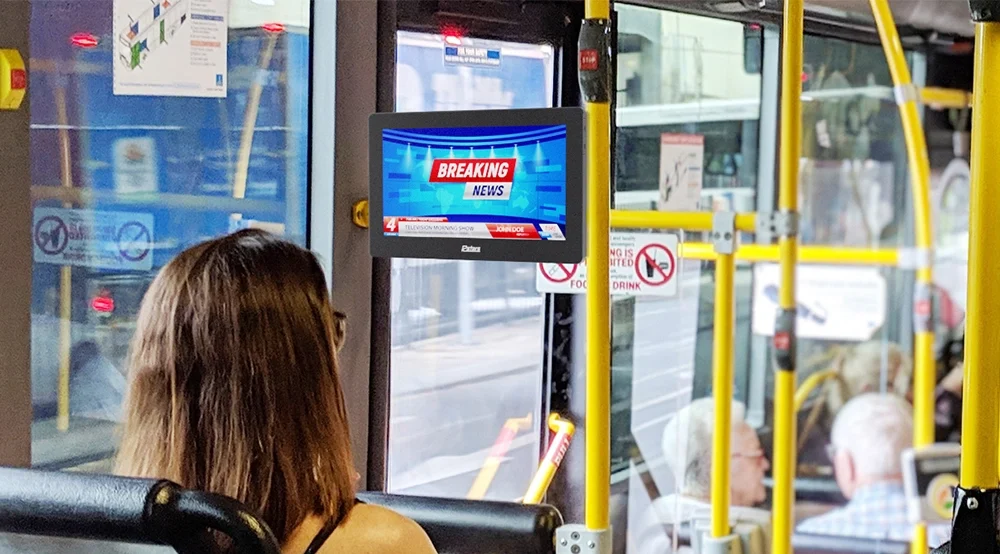 How Digital Signage Is Reshaping the Passenger Experience in Public Transportation