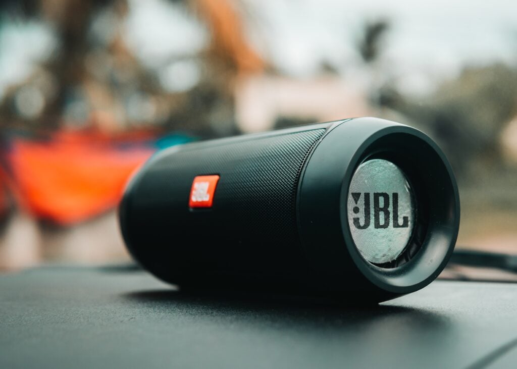 How Bluetooth Speaker Manufacturers Are Transforming Modern Audio Experiences