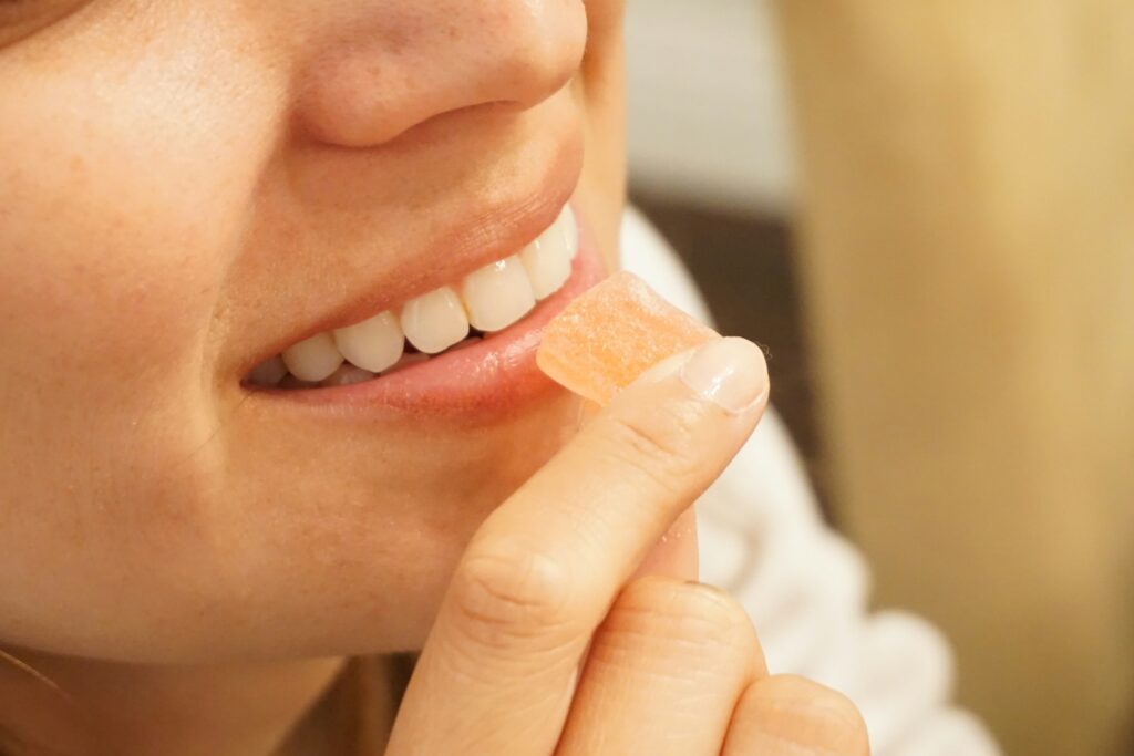 Tooth Suddenly Breaks