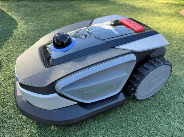 Sunseeker S4 Redefines Wire-Free Robotic Lawn Care at CES 2026